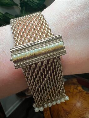 VTG Victorian Revival Signed Gold Mesh Slide Bracelet Pearl Tassels Adjustable